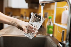 Can Drinking Tap Water Give You a Brain-Eating Infection? Queensland Case Sparks Alarm