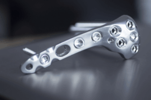 The Rise of Smart Implants: How High-Tech Devices Are Rewriting Patient Care